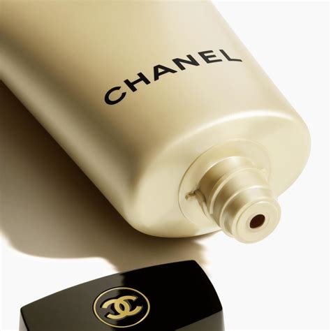 chanel l'huile hk|Chanel l'huile demaquillage.